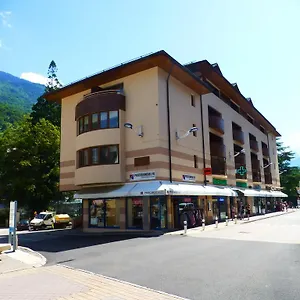 https://le-grand-chalet-brides-les-bains.hotels-rhonealpes.com