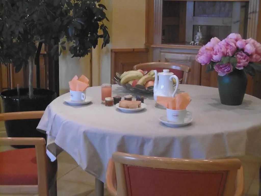 Hotel La Flore Villefranche-sur-Mer 3*,  France