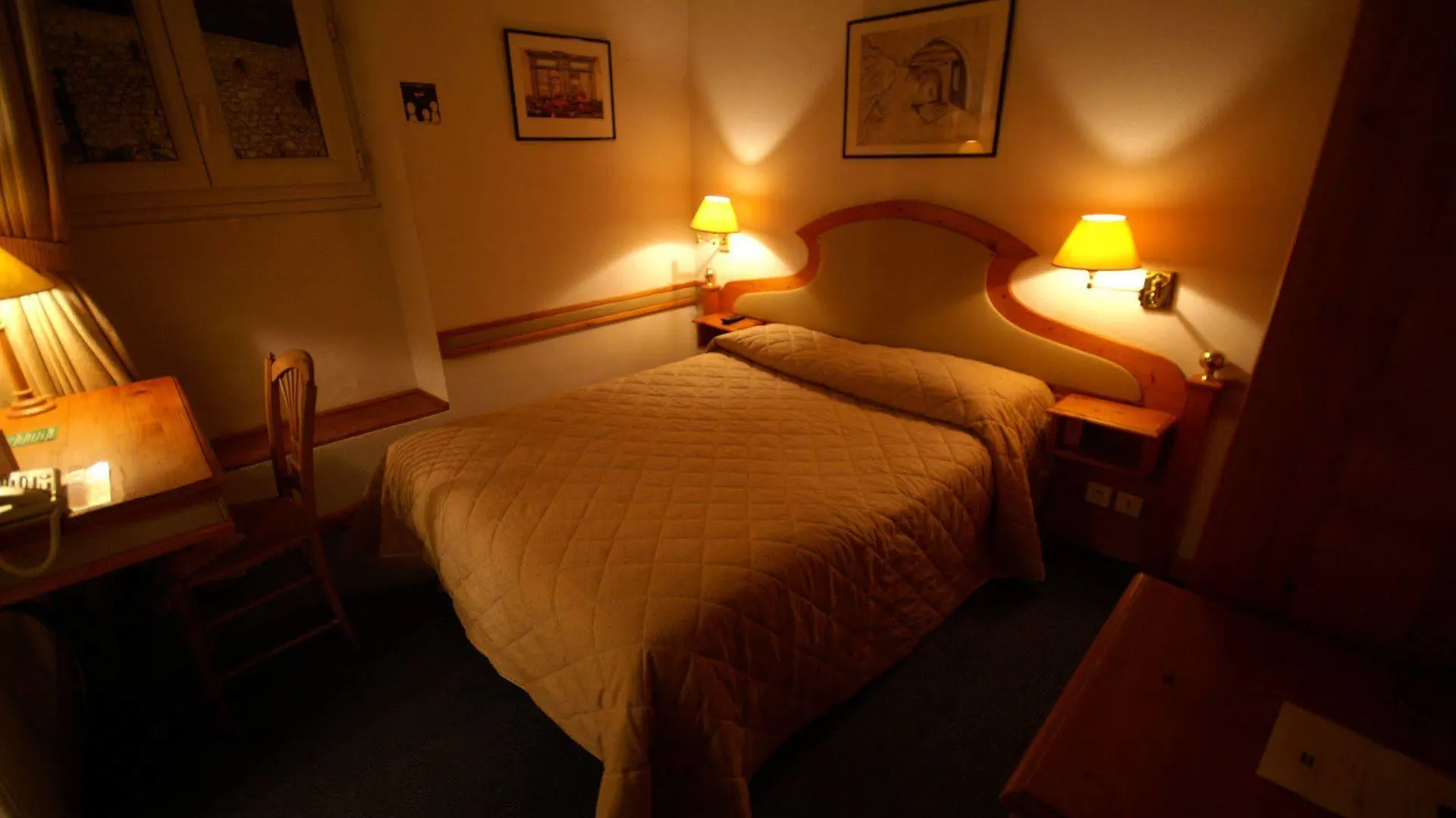 Hotel La Flore Villefranche-sur-Mer 3*,  France
